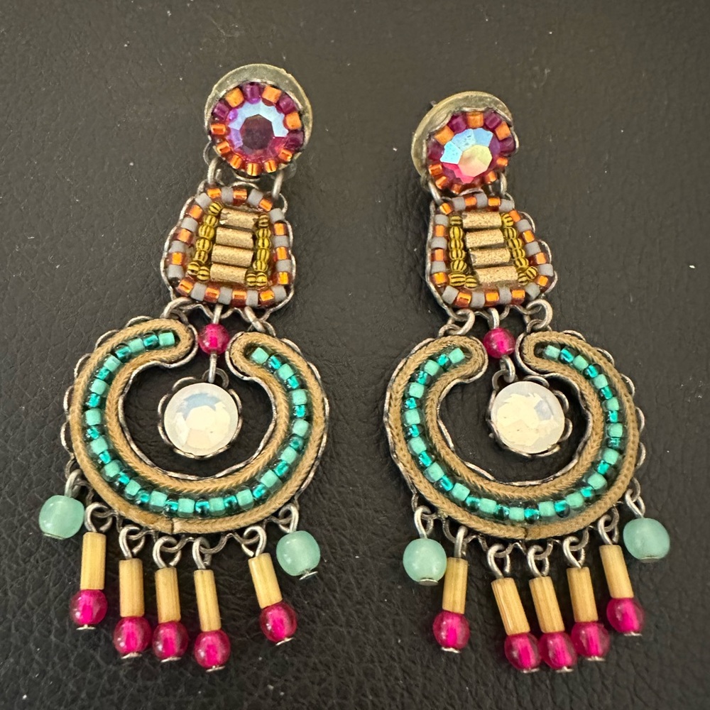 Dangly earrings (Similar to Michal Negrin)